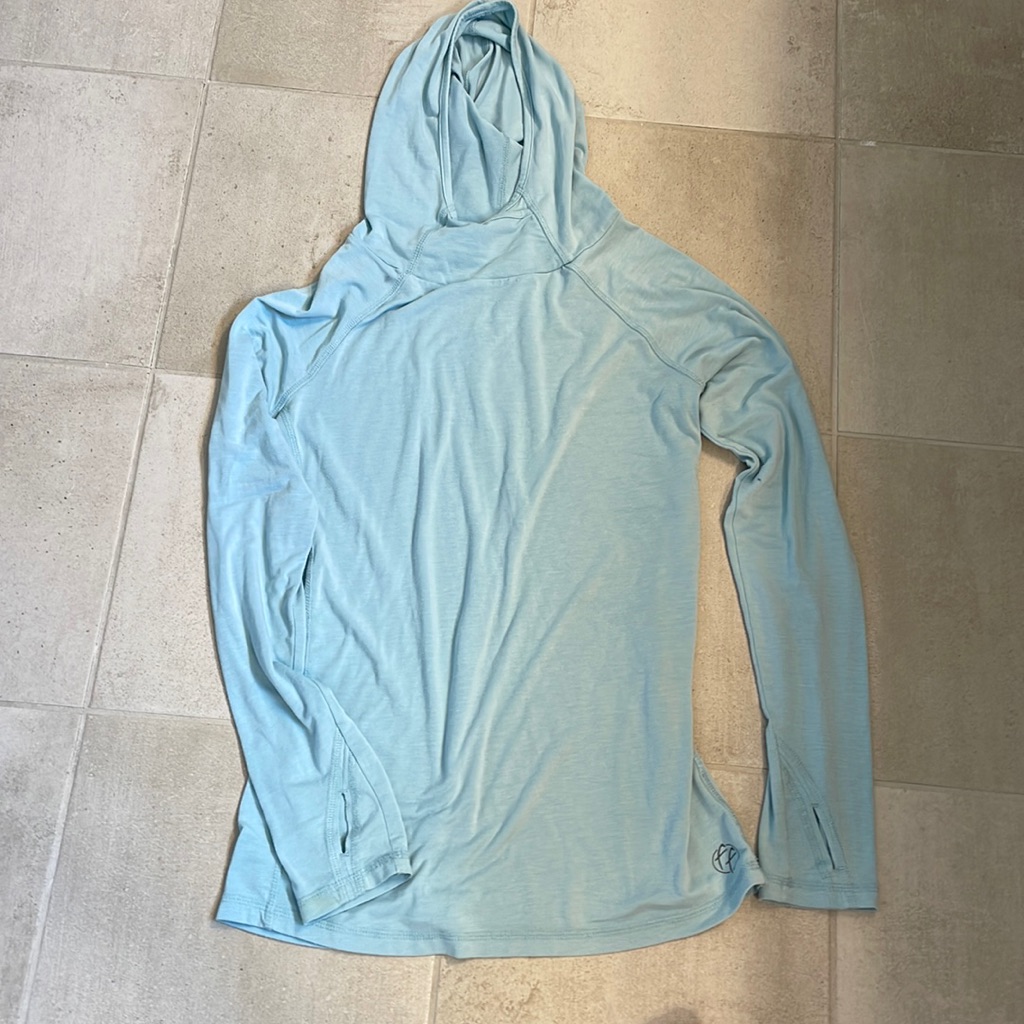 Lightweight Long Sleeve Pullover
